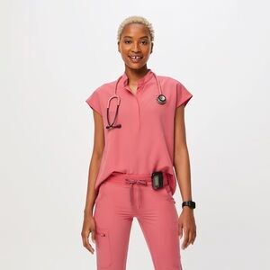 Figs desert rose Rafaela scrub top